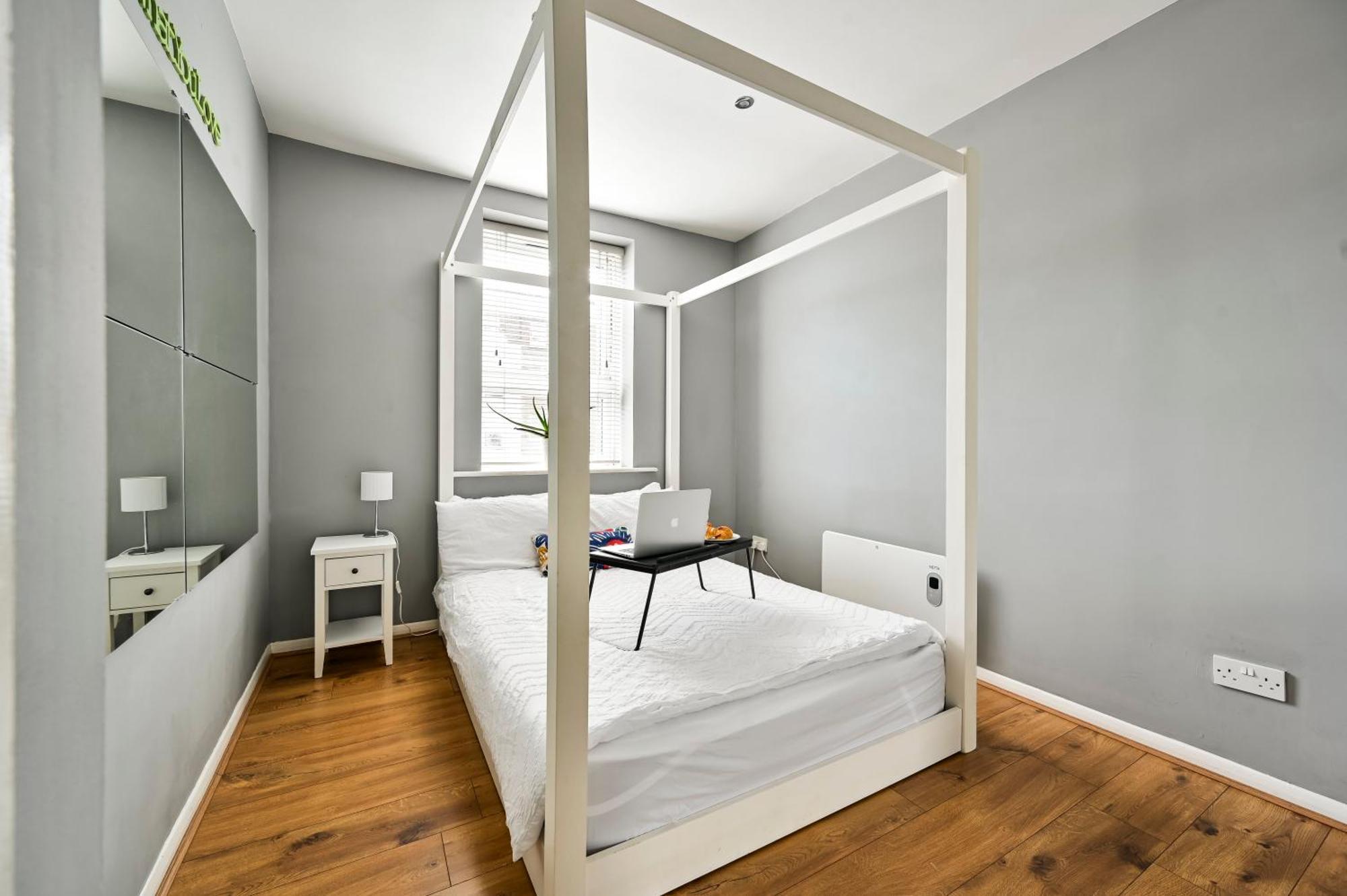 Cosy 1-Bed E15, Sleeps 4, 1 Min From Tube Station Near O2 Arena Apartment ลอนดอน ภายนอก รูปภาพ